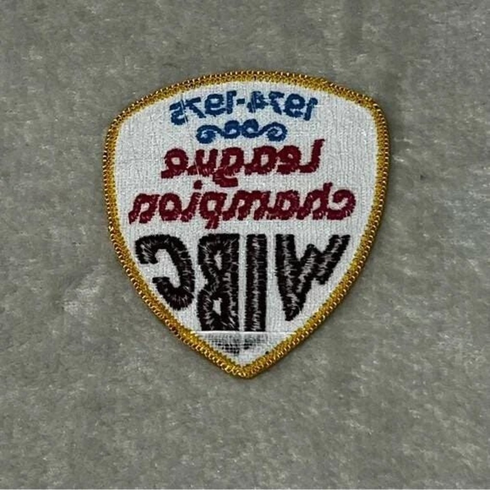 1974-75 League Champion WIBC Womens International Bowling Congress Vtg Patch EBX - Picture 2 of 3
